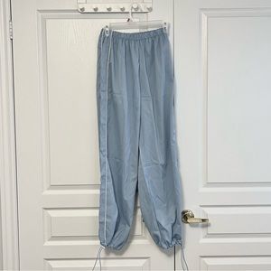 3/$29 🩵 Parachute Cargo drawstring pants